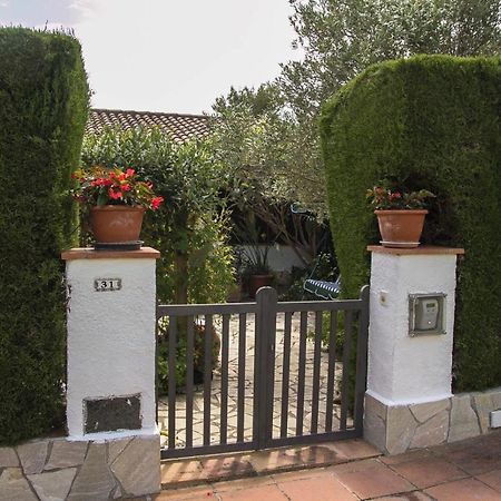 Casita Blanca Con Fibra Optica Y Piscina Cominutaria Villa Tossa de Mar Bagian luar foto
