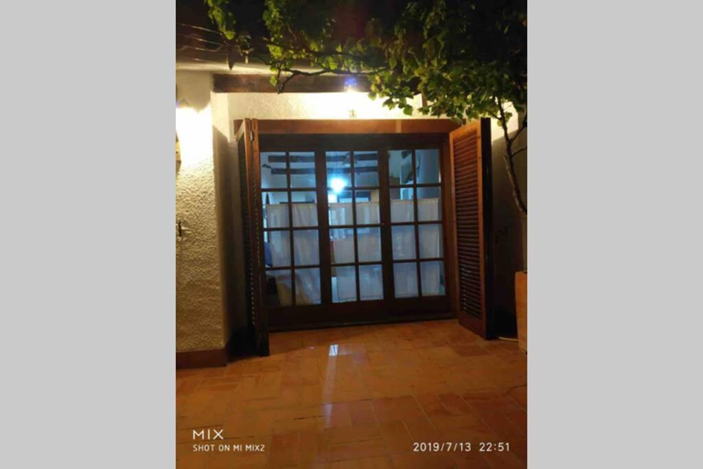 Casita Blanca Con Fibra Optica Y Piscina Cominutaria Villa Tossa de Mar Bagian luar foto