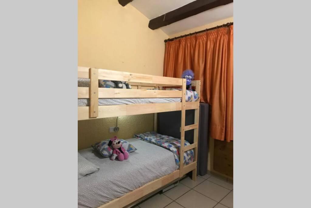 Casita Blanca Con Fibra Optica Y Piscina Cominutaria Villa Tossa de Mar Bagian luar foto