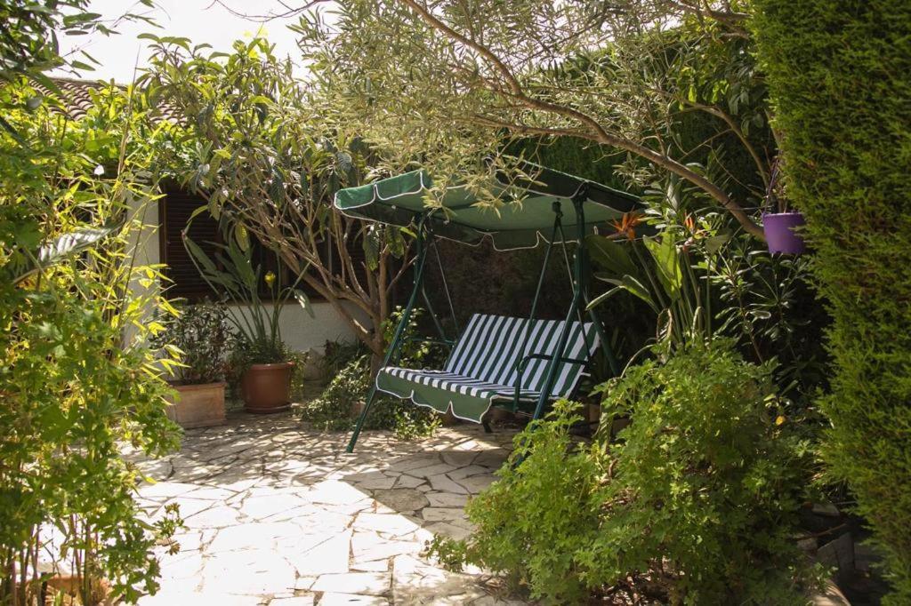 Casita Blanca Con Fibra Optica Y Piscina Cominutaria Villa Tossa de Mar Bagian luar foto